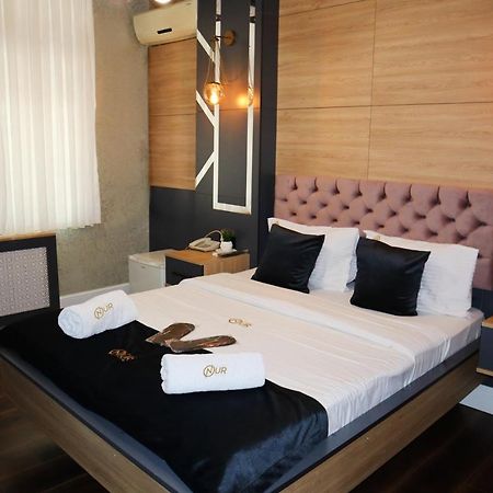 Grand Onur Hotel Istanbul Bagian luar foto