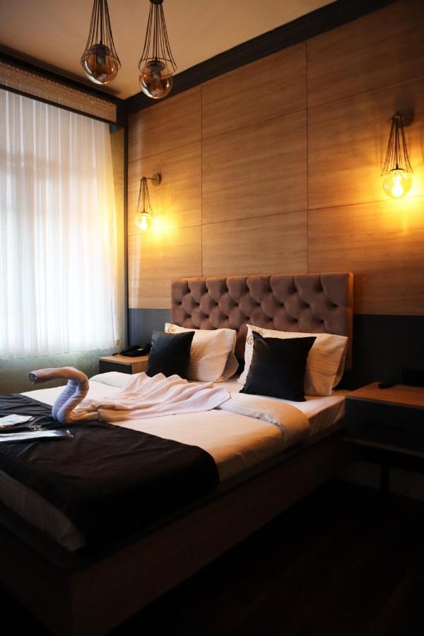 Grand Onur Hotel Istanbul Bagian luar foto