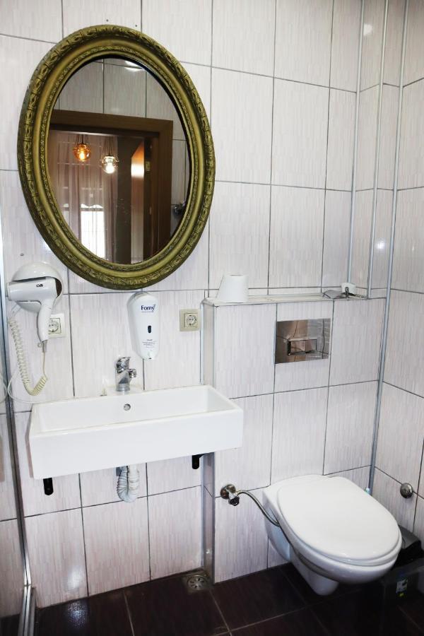 Grand Onur Hotel Istanbul Bagian luar foto